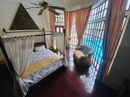 6 Schlafzimmer Haus zu verkaufen im Suwattana Garden Village, Nong Prue