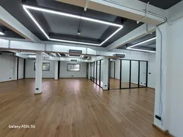 500 SqM Office for rent at PAS Building, Khlong Toei