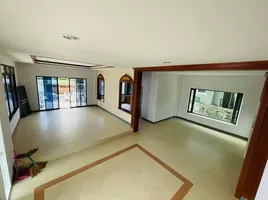 4 Bedroom House for sale at Mu Ban Place And Park, Ban Khlong Suan, Phra Samut Chedi