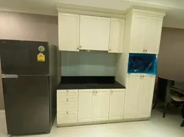 1 Bedroom Condo for rent at Nusa State Tower Condominium, Si Lom, Bang Rak