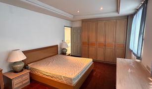 1 Bedroom Apartment for sale in Thung Wat Don, Bangkok Saint Louis Mansion