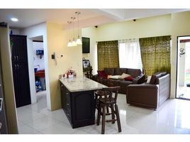 3 Schlafzimmer Villa zu verkaufen in San Isidro, Heredia, San Isidro