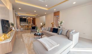 4 Schlafzimmern Villa zu verkaufen in Rim Tai, Chiang Mai HyLuxe Maerim