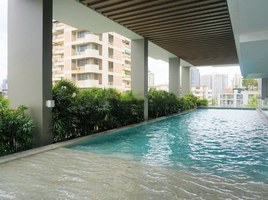 1 Bedroom Apartment for sale at Aequa Sukhumvit 49, Khlong Tan Nuea, Watthana