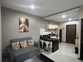 1 Schlafzimmer Wohnung zu vermieten im Nai Harn Beach Condo, Rawai, Phuket Town, Phuket