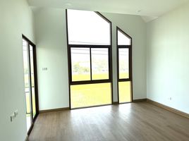 3 Bedroom House for sale in Chiang Mai, Mueang Len, San Sai, Chiang Mai