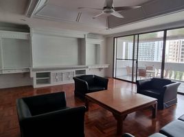 3 Bedroom Condo for rent at Govind Tower, Khlong Toei Nuea