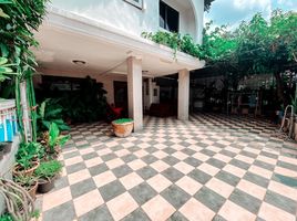 7 Schlafzimmer Villa zu verkaufen in Chatuchak, Bangkok, Chantharakasem, Chatuchak