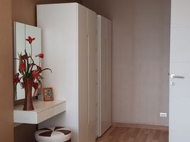 2 Bedroom Apartment for rent at Ideo Verve Ratchaprarop, Makkasan