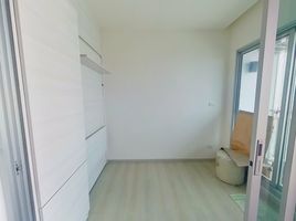 2 Bedroom Condo for sale at Life Ratchadapisek, Huai Khwang