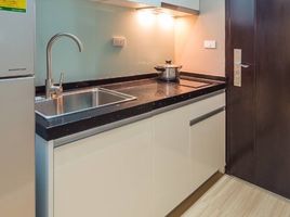 1 Schlafzimmer Appartement zu vermieten im Mayfair Place Sukhumvit 64, Bang Chak, Phra Khanong, Bangkok