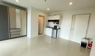 芭提雅 农保诚 Lumpini Park Beach Jomtien 2 卧室 公寓 售 