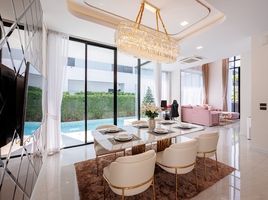 4 спален Дом в аренду в Belgravia Exclusive Pool Villa Bangna Rama9, Prawet