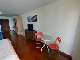 Studio Apartment for rent at Park Beach Condominium , Na Kluea
