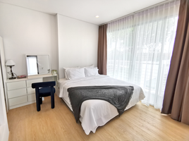 1 Schlafzimmer Wohnung zu verkaufen im Le Luk Condominium, Phra Khanong Nuea