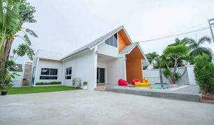 3 Bedrooms Villa for sale in Pong, Pattaya Natheekarn Park View 