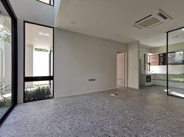 3 Bedroom House for sale at Nantawan Rama 9 – Srinakarin, Saphan Sung, Saphan Sung