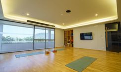 Photos 2 of the Yoga Area at HOMA