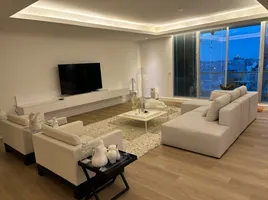 3 Bedroom Condo for sale at Sky Villas Sathorn, Thung Wat Don