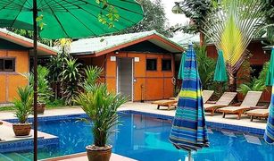 8 Schlafzimmern Villa zu verkaufen in Klaeng, Rayong 