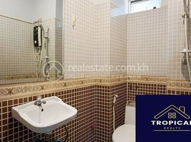 2 Schlafzimmer Appartement zu vermieten im 2 Bedroom Apartment In Toul Tompoung, Tuol Tumpung Ti Pir