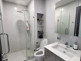 1 Bedroom Apartment for rent at Chewathai Residence Asoke, Makkasan, Ratchathewi