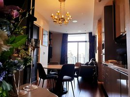 2 спален Кондо в аренду в The Diplomat 39, Khlong Tan Nuea