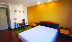2 Bedrooms Condo for sale in Khlong Toei, Bangkok Lake Avenue Sukhumvit 16