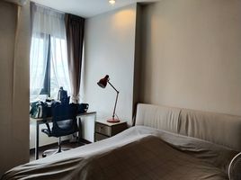 1 Schlafzimmer Appartement zu vermieten im C Ekkamai, Khlong Tan Nuea