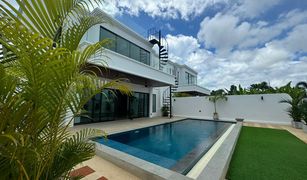 2 Bedrooms Villa for sale in Rawai, Phuket Ivory Villas