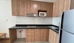 2 Bedrooms Condo for sale in Khlong Toei, Bangkok Y.O. Place