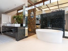 5 Bedroom Villa for sale in Koh Samui, Maenam, Koh Samui