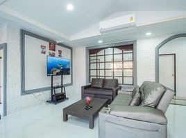 5 Bedroom Villa for sale at Baan Koon Suk, Bang Sare