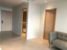 1 Schlafzimmer Wohnung zu verkaufen im The Lofts Silom, Si Lom