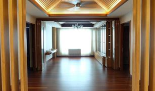 3 Bedrooms Apartment for sale in Chong Nonsi, Bangkok Tree View Yen Akat