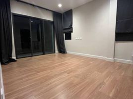 4 Bedroom House for rent at VENUE Rama 9, Saphan Sung