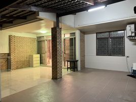 4 Schlafzimmer Haus zu vermieten in Chaeng Watthana 14 MRT, Thung Song Hong, Thung Song Hong