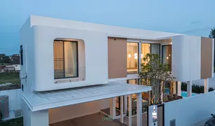 4 Bedrooms Villa for sale in San Phak Wan, Chiang Mai 