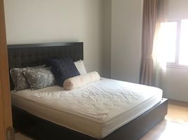 1 Schlafzimmer Appartement zu vermieten im Saladaeng Residences, Si Lom