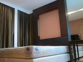 2 Schlafzimmer Wohnung zu vermieten im Siri At Sukhumvit, Phra Khanong