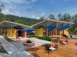 52 Bedroom Hotel for sale in Muang Trat Trading Food Market, Bang Phra, 