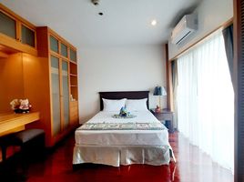 3 спален Кондо в аренду в Esmeralda Apartments, Thung Mahamek