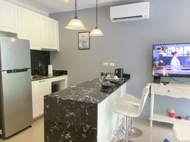 Studio Wohnung zu verkaufen im Palmyrah Surin Beach Residence, Choeng Thale