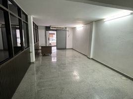 1 спален Дом for rent in Банг Рак, Бангкок, Bang Rak, Банг Рак