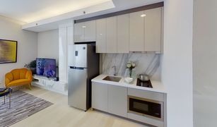 1 Bedroom Condo for sale in Khlong Toei, Bangkok Siamese Exclusive Queens