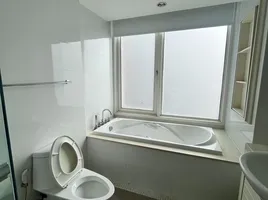 3 Bedroom Condo for rent at Siri Residence , Khlong Tan, Khlong Toei