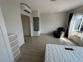 2 Schlafzimmer Reihenhaus zu verkaufen im Indy 2 Srinakarin, Phraeksa, Mueang Samut Prakan, Samut Prakan