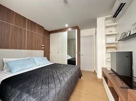 1 Schlafzimmer Wohnung zu vermieten im 6th Avenue Sukhumvit 15, Khlong Toei Nuea