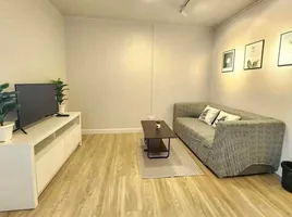 1 Bedroom Condo for sale at Lanna Condominium, Pa Tan