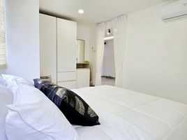 1 Bedroom Condo for sale at Lanna Condominium, Pa Tan